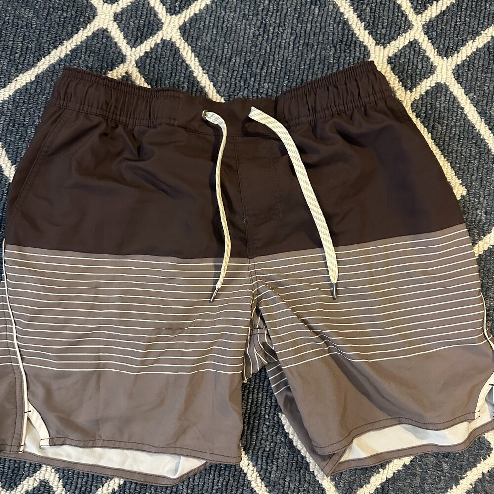 Mens Vuori Kore Short Lined 7 Inch Inseam Size Medium